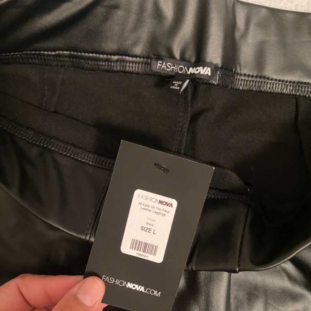 Pants - Picture 2 of 3